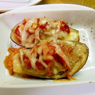秋茄子で挽肉詰めトースターチーズ焼き